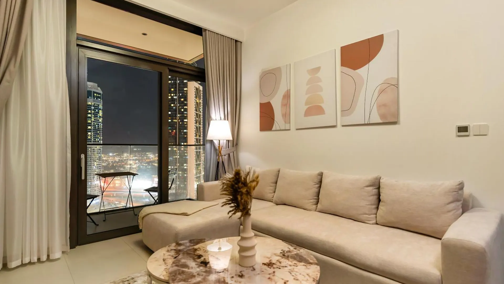 Brand New - Modern 1Br In Downtown I Near Burj Khalifa & Dubai Mall United Arab Emirates