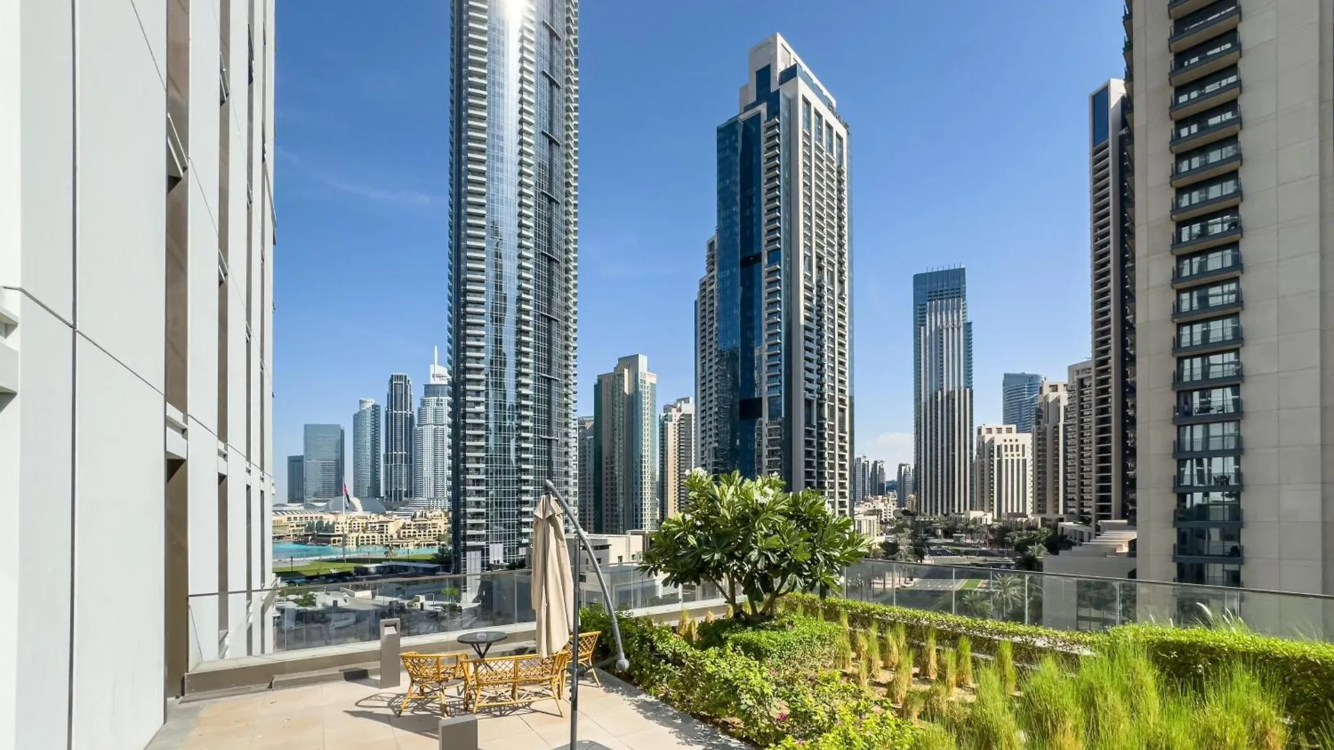 Brand New - Modern 1Br In Downtown I Near Burj Khalifa & Dubai Mall 0*,  United Arab Emirates